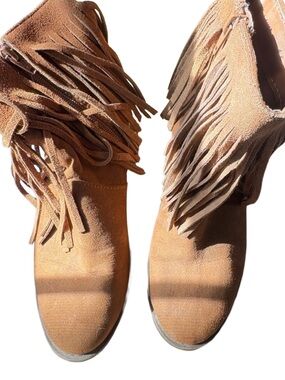 Stylish Fringe Suede Ankle Booties